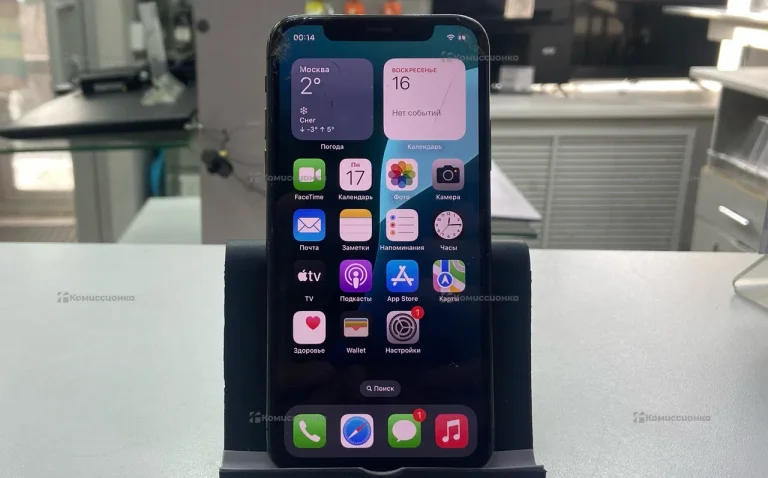 Apple iPhone XS 4/64 ГБ