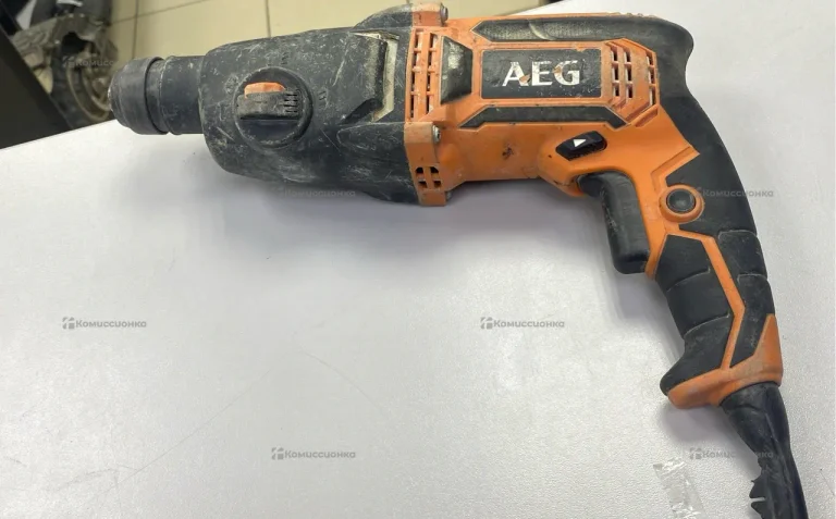 Перфоратор AEG KH24IE