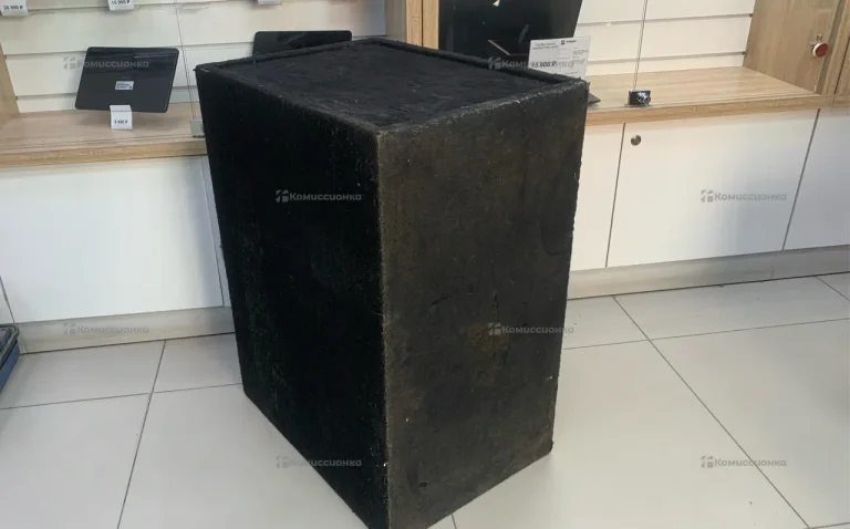 Сабвуфер Apocalypse DB270