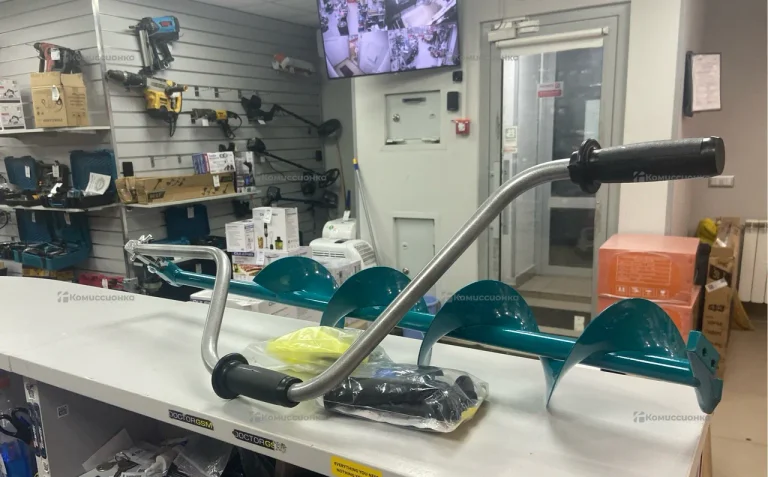 Инструмент - ледоруб