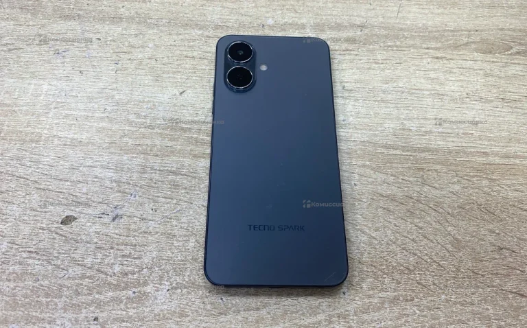 Tecno Spark Go 2 3/64 ГБ