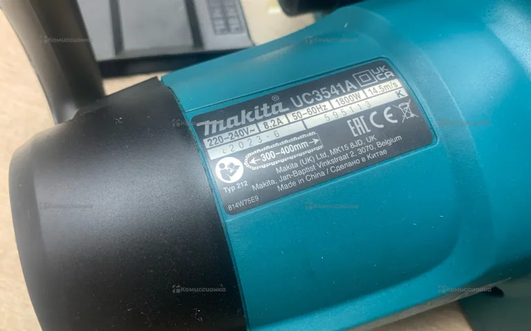 Цепная пила makita UC3541A