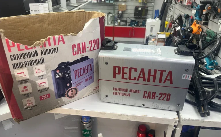 Сварочный аппарат Ресанта САИ-220
