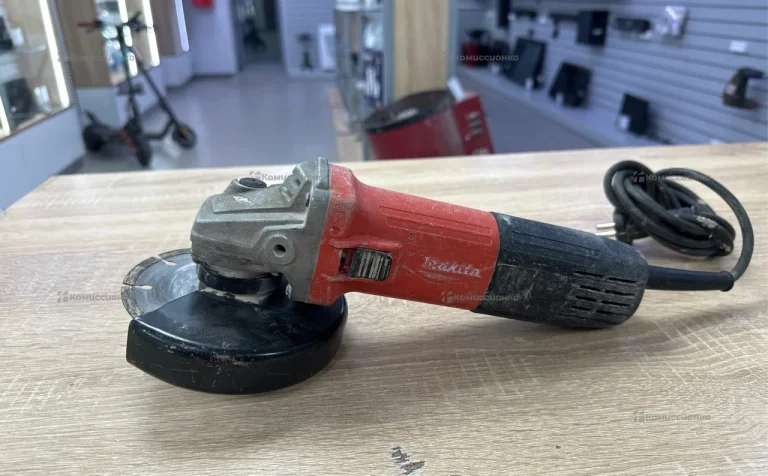 УШМ makita M9511