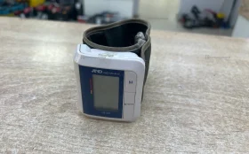 Купить Тонометр AND UB-202 автоматический, на запястье б/у , в Краснодар Цена:490рублей