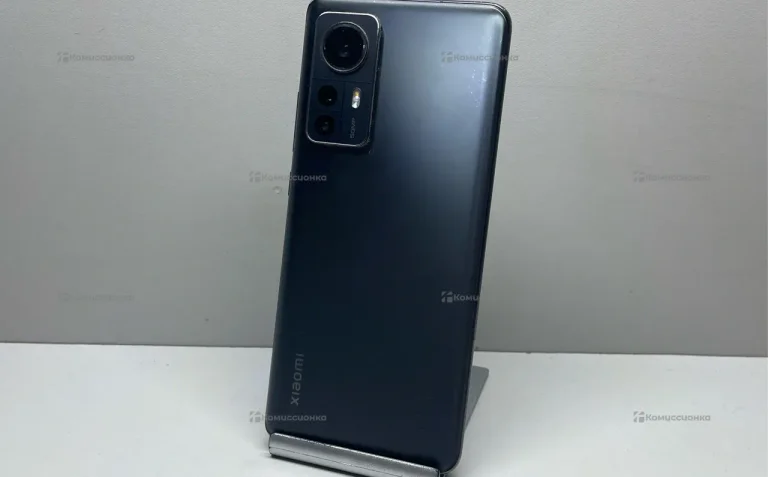 Xiaomi 12 12/256 ГБ