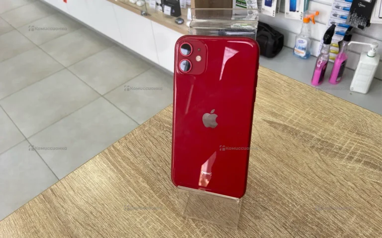 Apple iPhone 11 4/128 ГБ пароль 160117