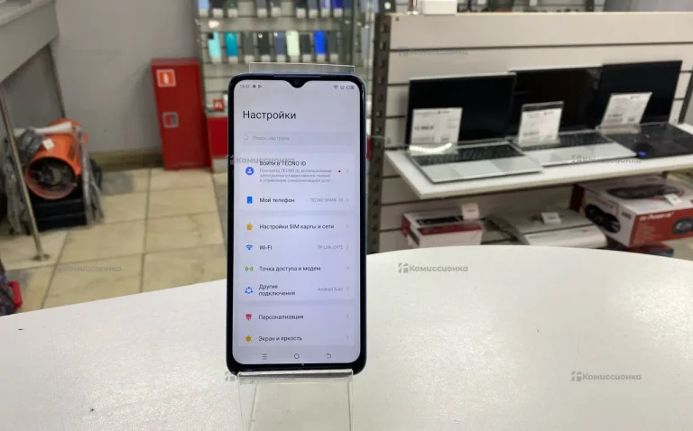Tecno Spark 10 4/128 ГБ