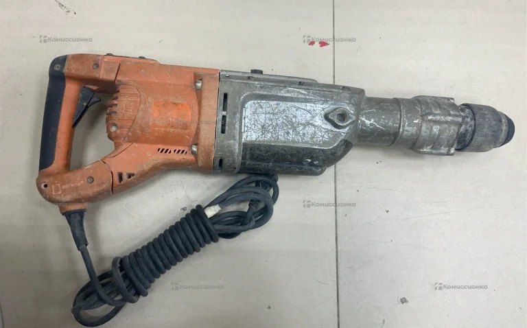 Отбойный молоток AEG PM 10 E