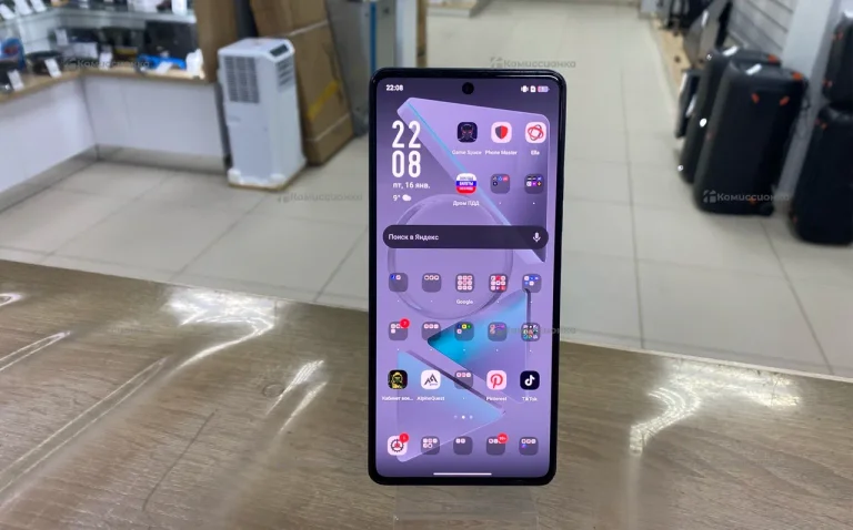 Tecno Pova 6 8/256 ГБ