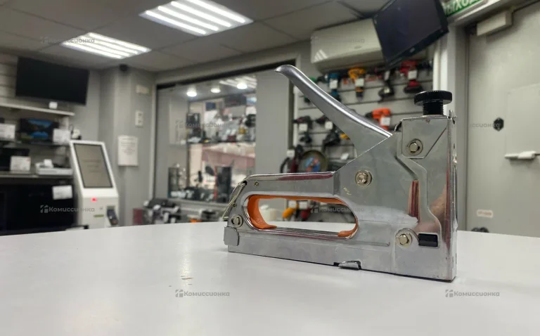 степлер строительный Ермак