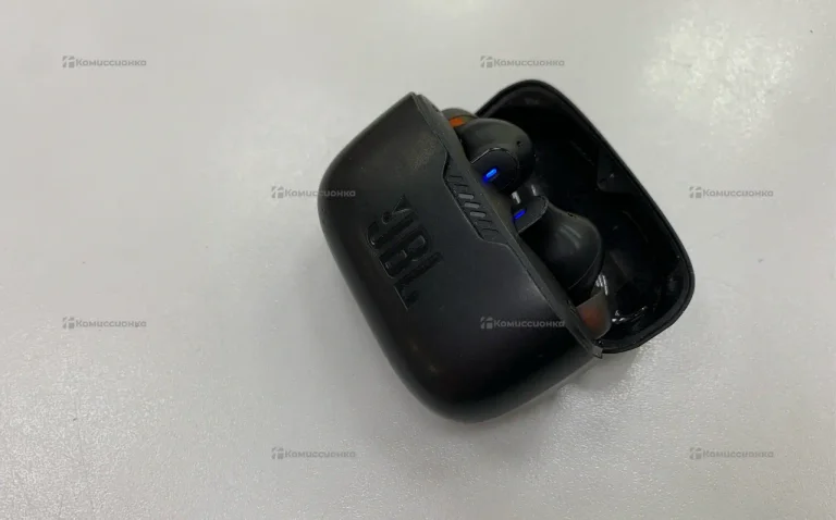 Наушники  JBL