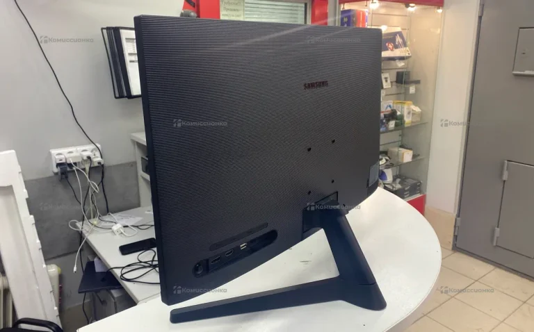 Монитор Samsung монитор Samsung LC27F390FHIXRU