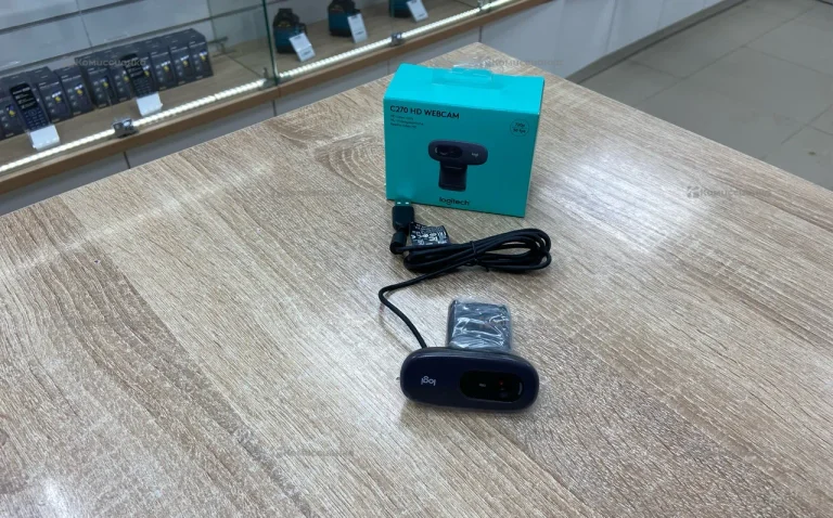 Веб-камера Logitech c270 HD 720p