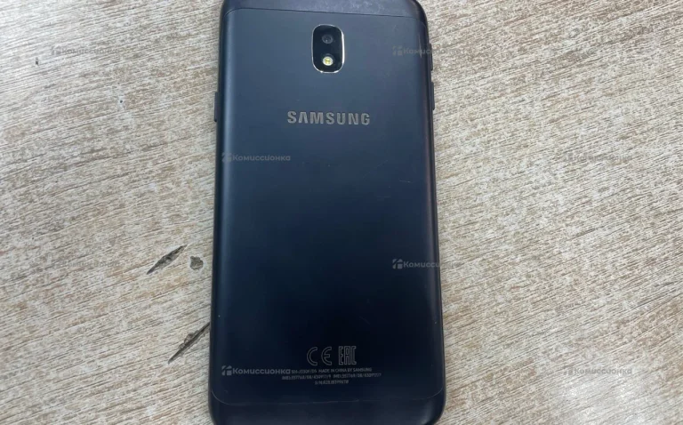 Samsung Galaxy J3 (2018) 2/16 ГБ