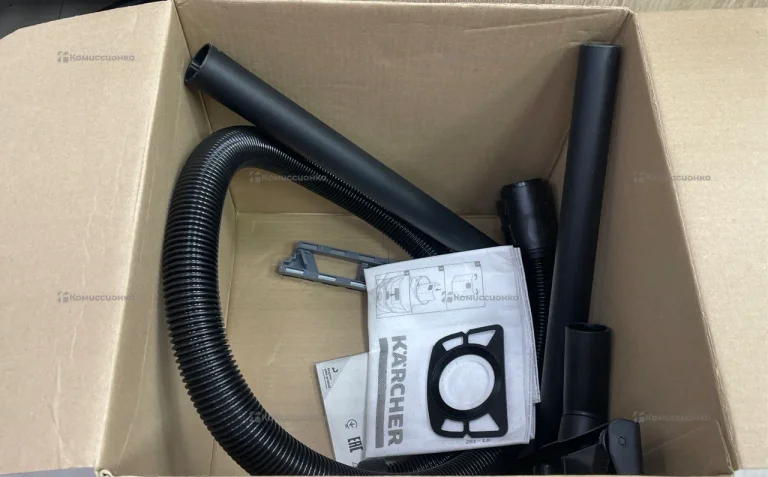 Пылесос  Karcher WD2 Plus