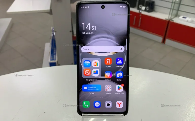 Tecno Spark 30 8/256 ГБ