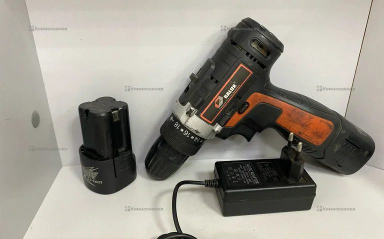 Шуруповерт Balux