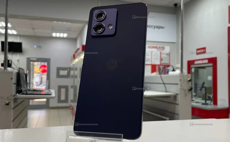 Motorola Moto G84 12/256 ГБ