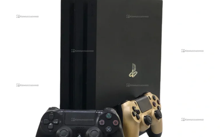 Приставка PlayStation 4 Pro 1TB.