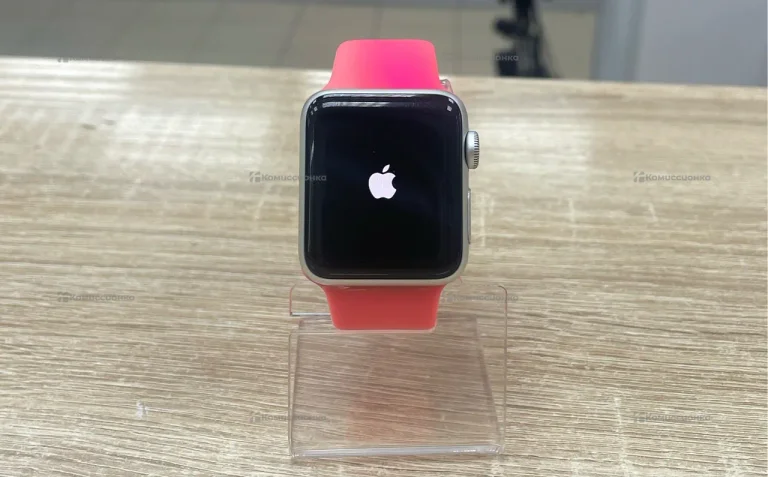 Часы Apple Watch 3 38mm