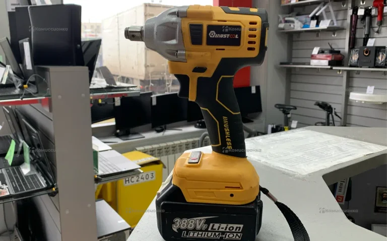 Гайковерт желтый