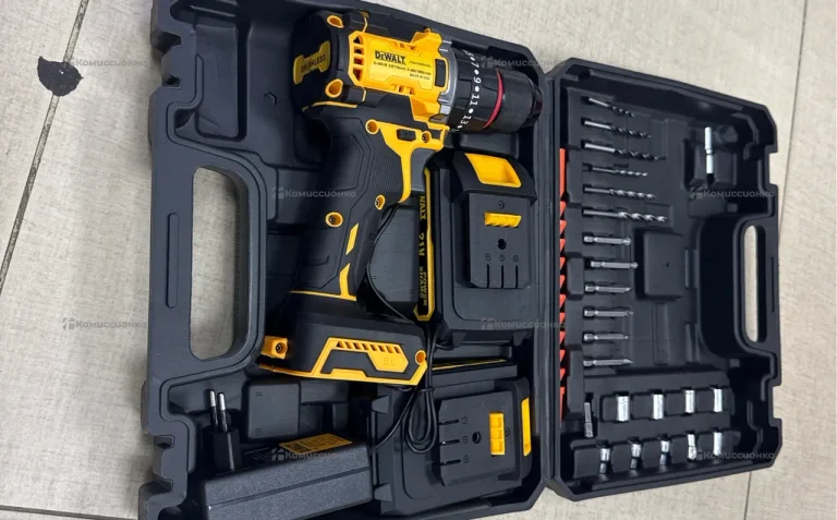 Шуруповерт бесщеточный Dewalt 21V