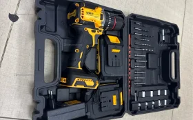 Шуруповерт бесщеточный Dewalt 21V