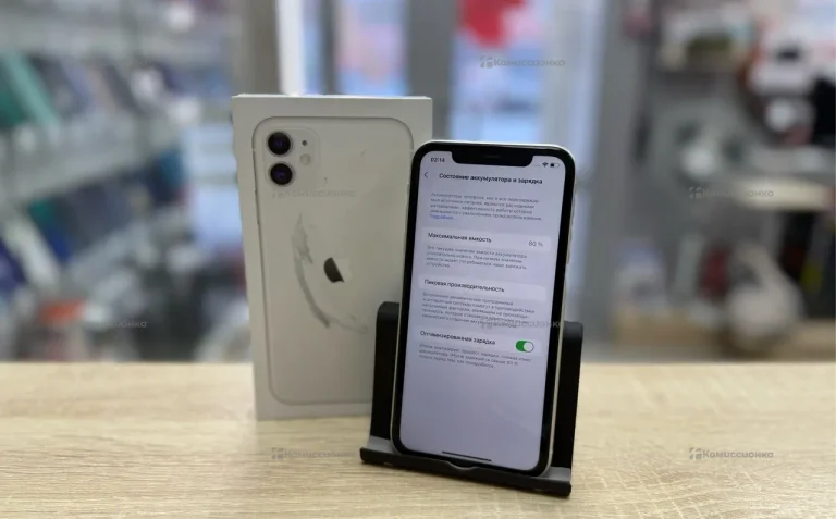 Apple iPhone 11 4/128 ГБ