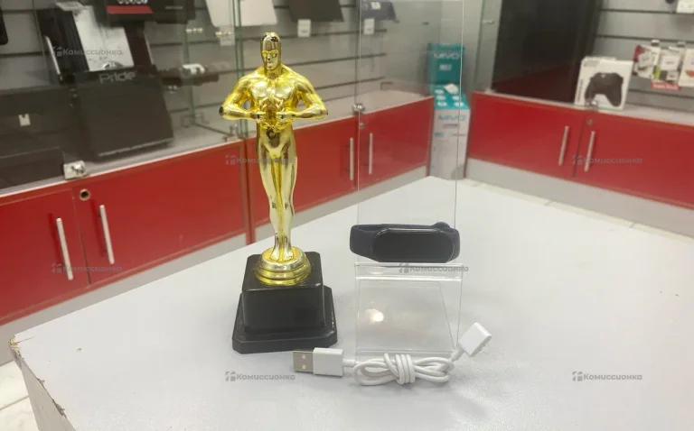 Часы Xiaomi Smart Band 8