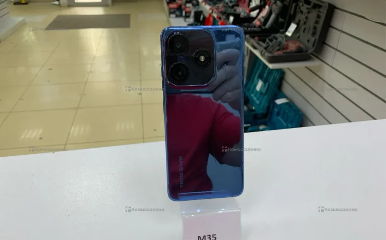 Tecno Spark 10C 4/64 ГБ