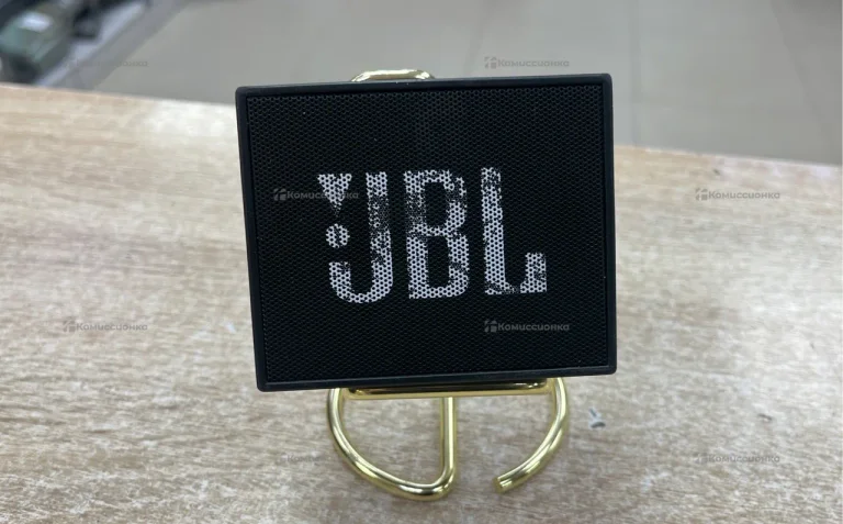 Колонка  JBL GO