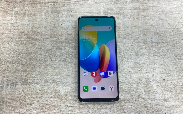 Tecno Spark Go 2024 4/64 ГБ