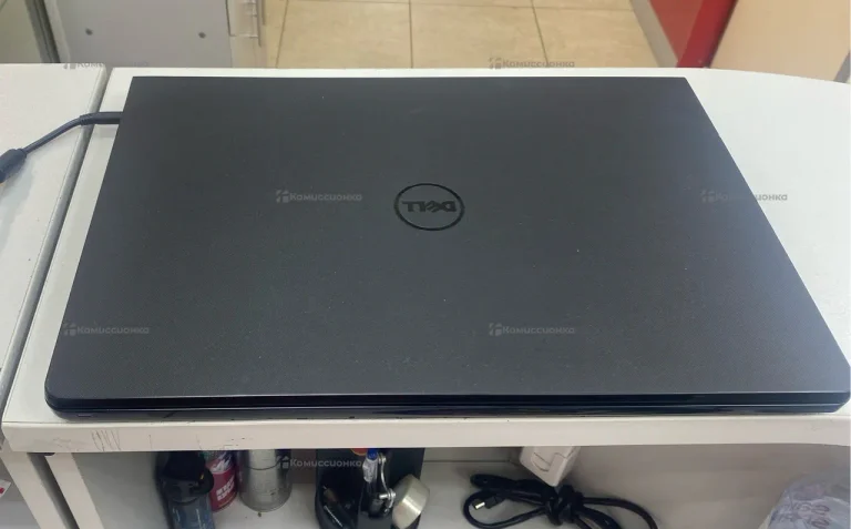 Ноутбук  Dell inspirion 15