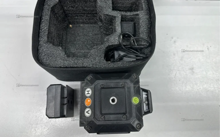 лазер зеленая линия