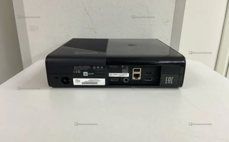Приставка Xbox 360E 500Gb