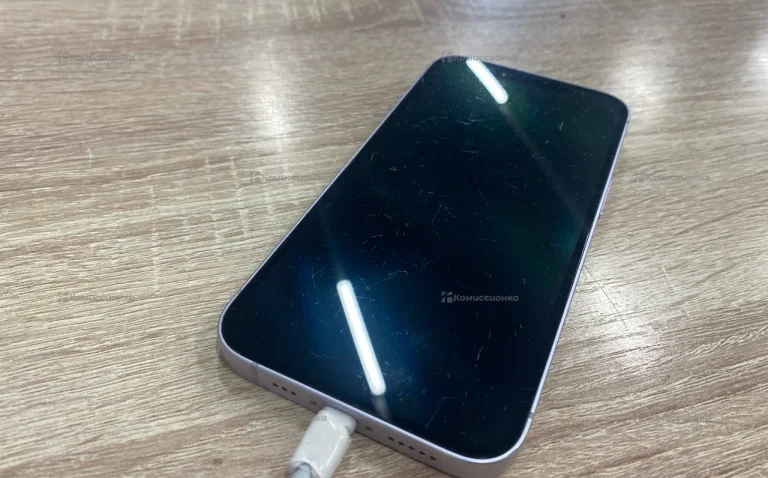 Apple iPhone 14 6/128 ГБ