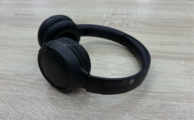 Наушники  JBL TUNE500Bt
