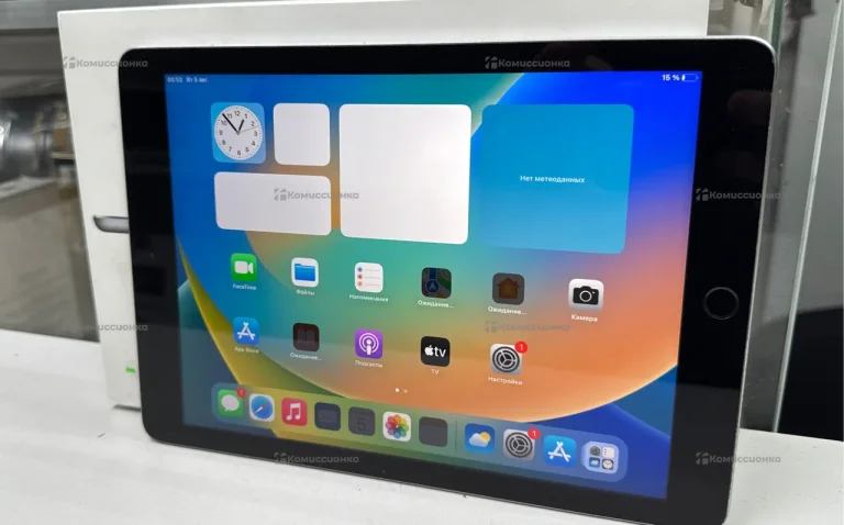 Планшет Apple iPad 5 2017 32GB