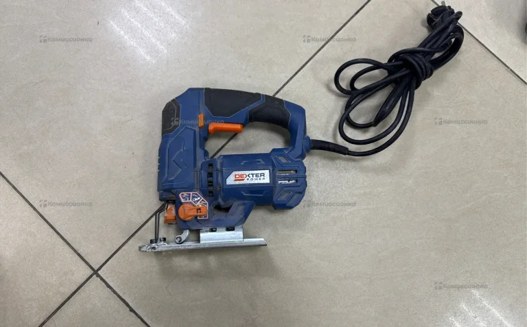 Электролобзик Dexter NC600JS