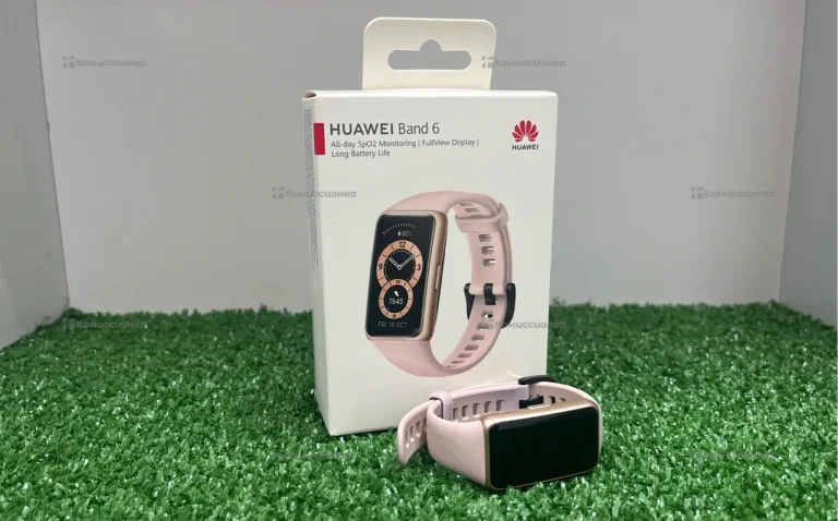 Часы Huawei Band 6