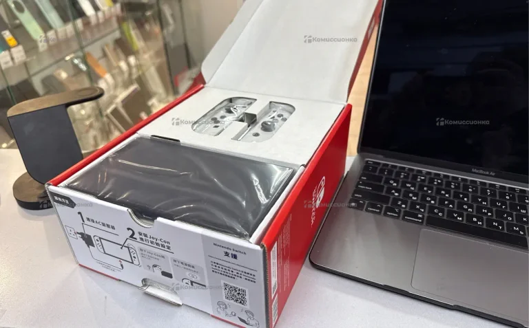 Приставка Nintendo Switch OLED 64 ГБ