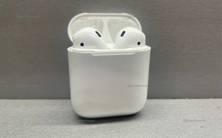 Наушники  Apple AirPods