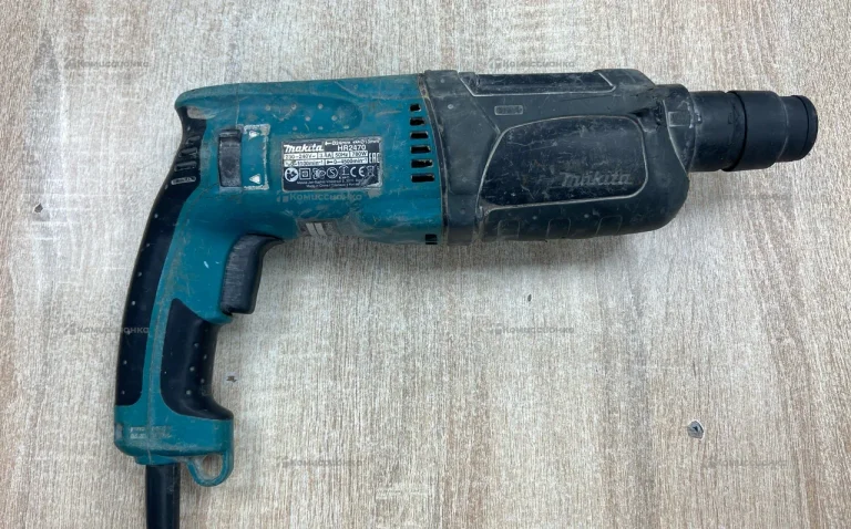 Перфоратор makita HR2470