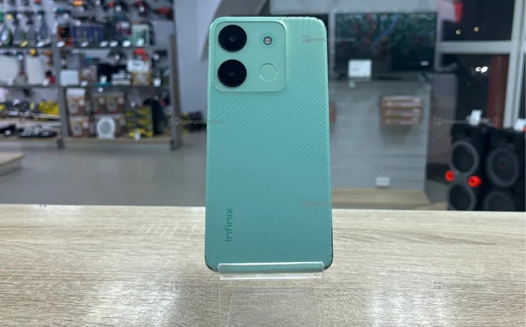 Infinix Smart 7 3/64 ГБ