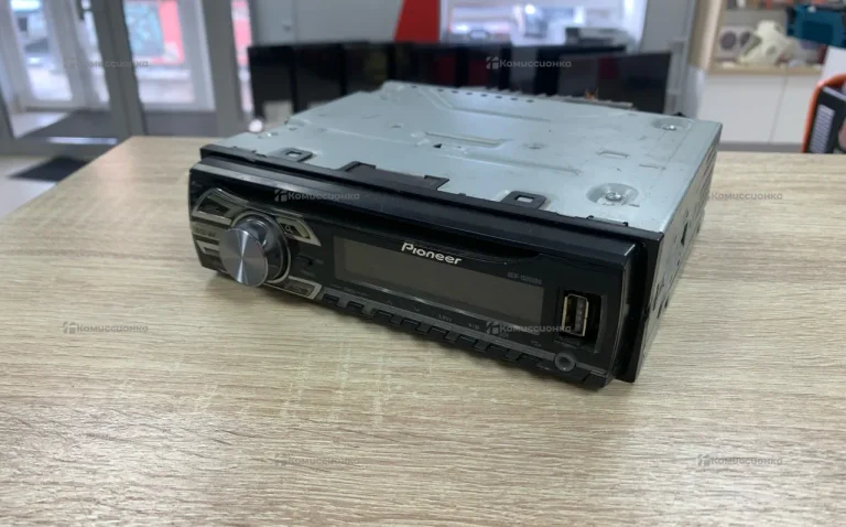 Автомагнитола  Pioneer DEH-1500UBG