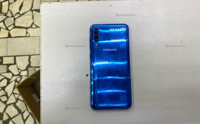 Samsung Galaxy A50 4/64Gb