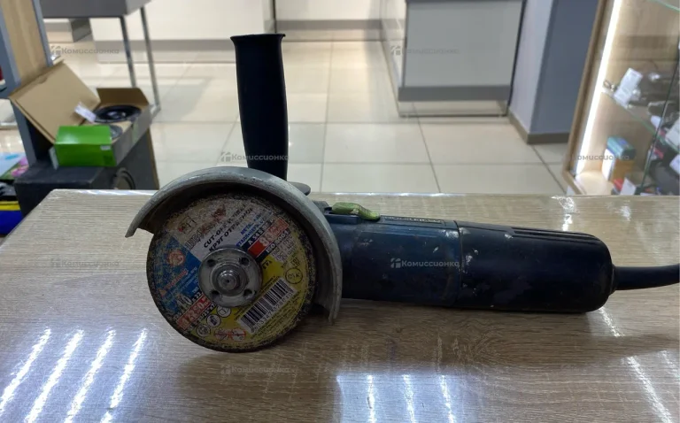 УШМ Rockfield RF2204BK