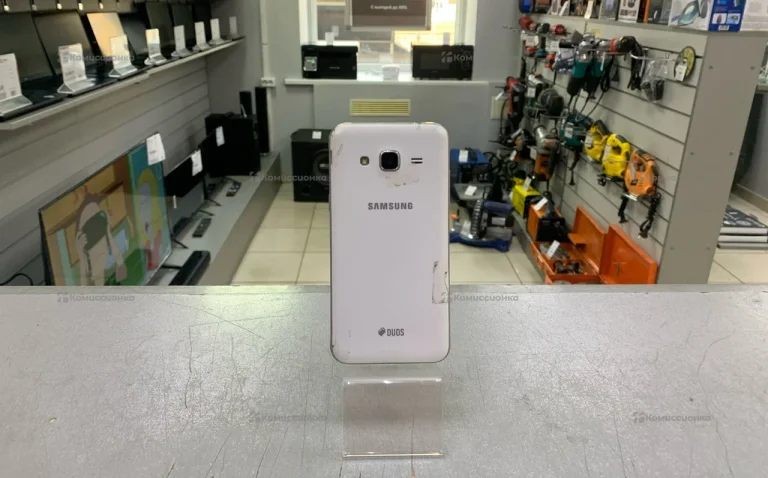 Samsung Galaxy J3 (2016) 1.5/8 ГБ