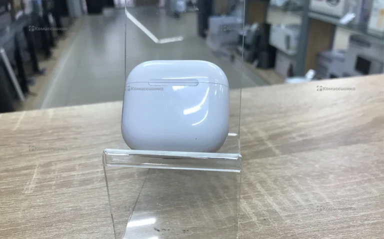 Наушники  air pods 4